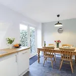 Holiday home Hansom Place Free Parking 18 Minutes Walk To Minster