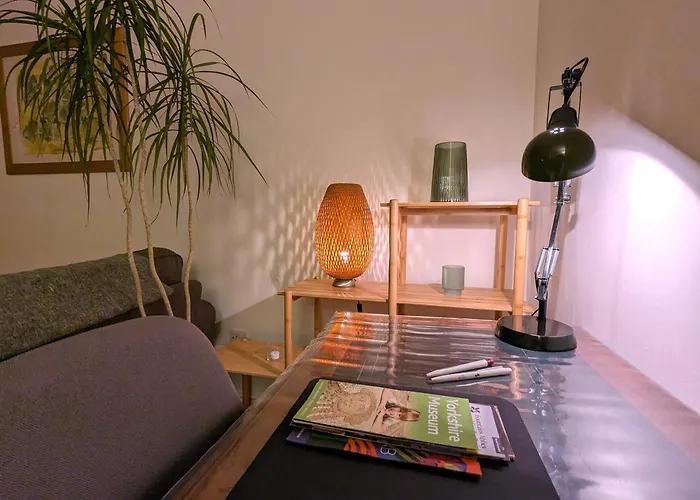 Holiday home Hansom Place Free Parking 18 Minutes Walk To Minster *